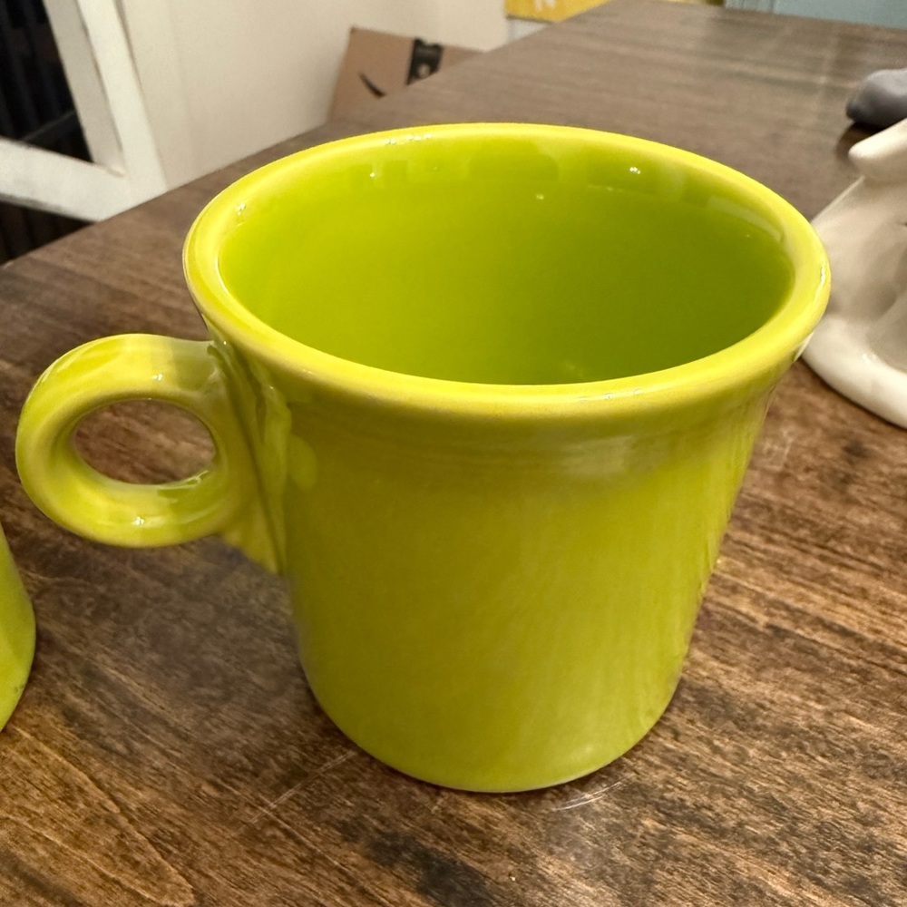 Fiesta Classic ring mugs in lemongrass (set of 2)